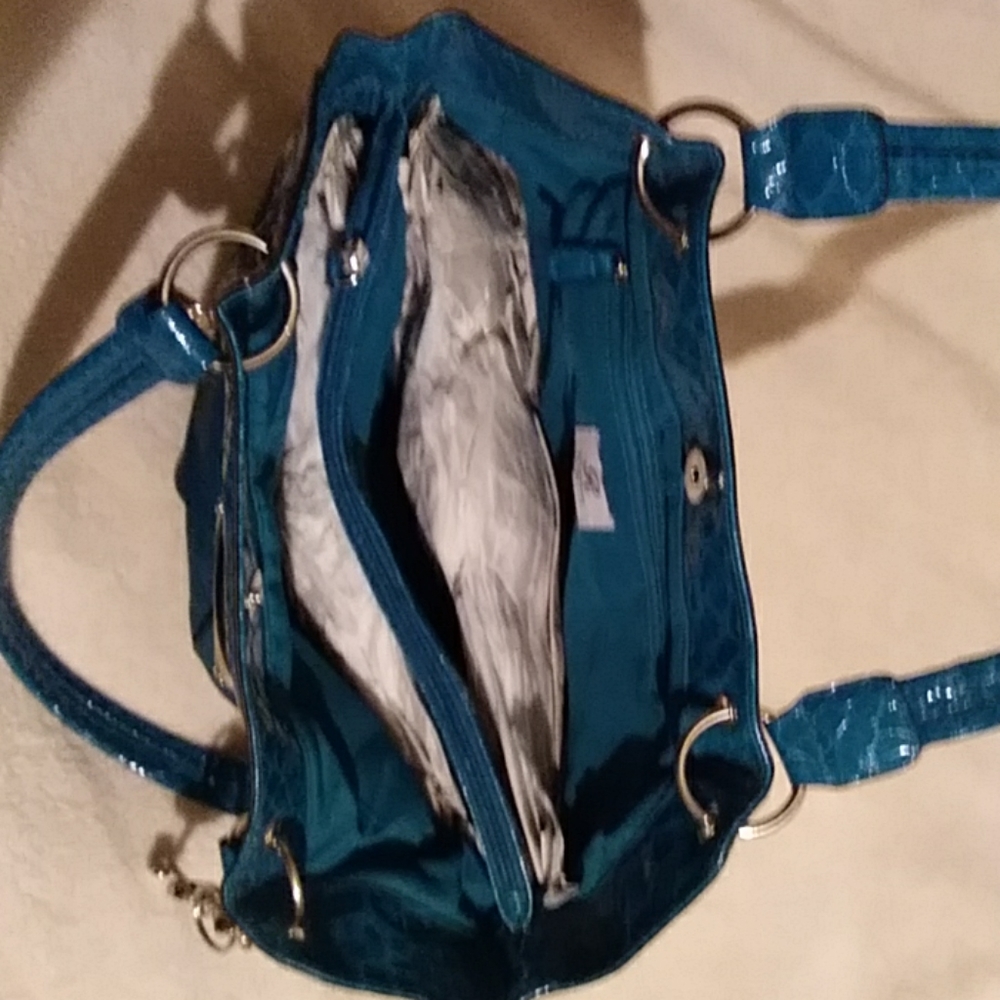 BRAND NEW Rosetti Handbag